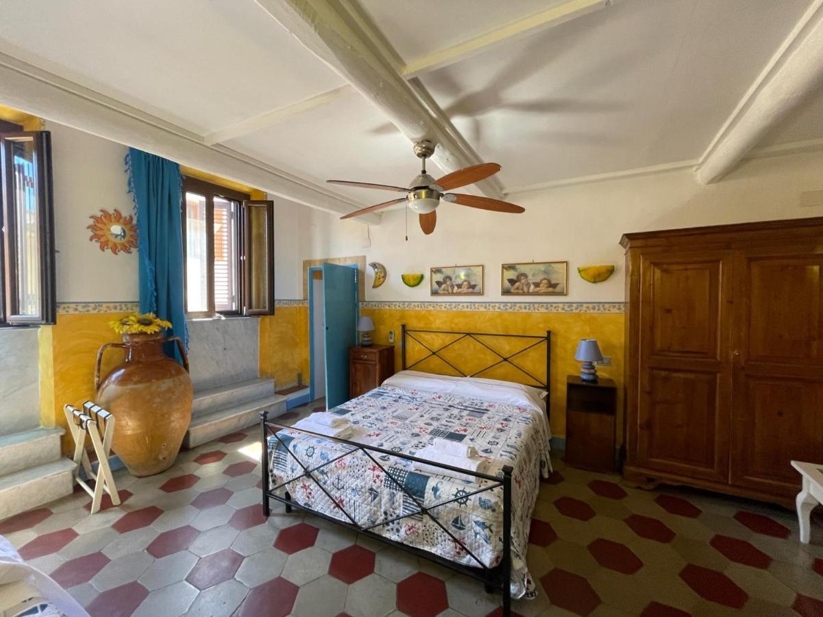B&B Tony And Judy Orbetello Bagian luar foto